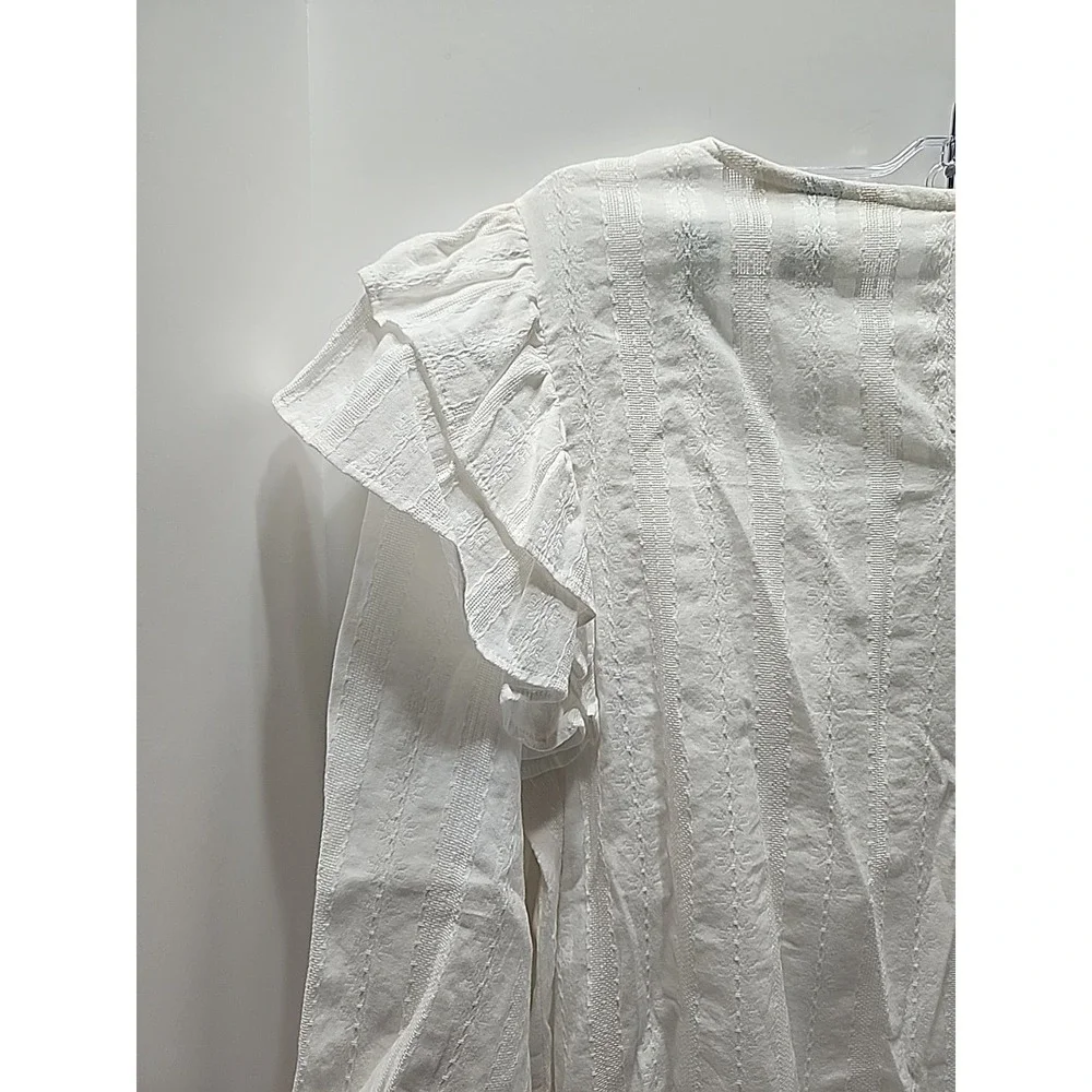 Universal Thread Top Medium Womens Ruffles - Picture 8 of 10